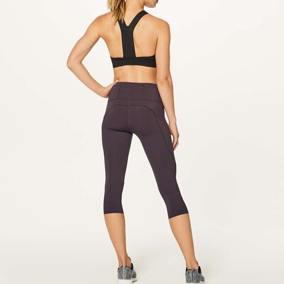 042. Lululemon Fast & Free Crop II (Nulux 19 size 2 Plum color - Picture 1 of 6